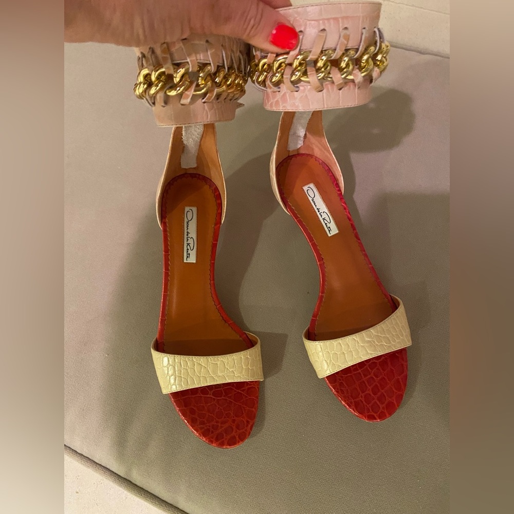 Oscar de la Renta Low Heel Sandals Alligator Print Tricolor Ankle Chain